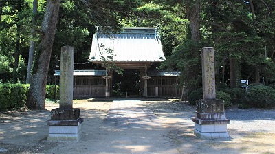 ϕ
